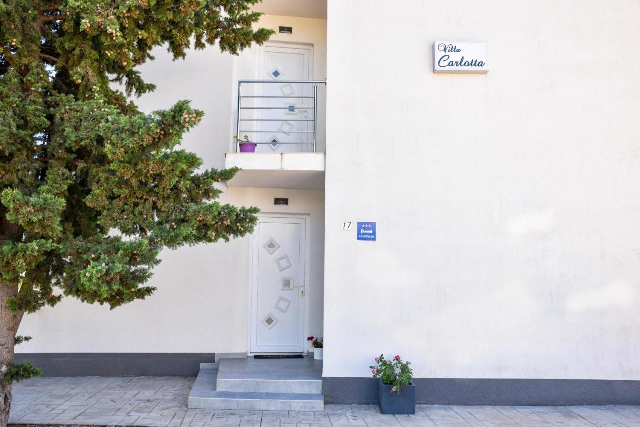 Apartment Deluxe Villa Carlotta 扎达尔 外观 照片