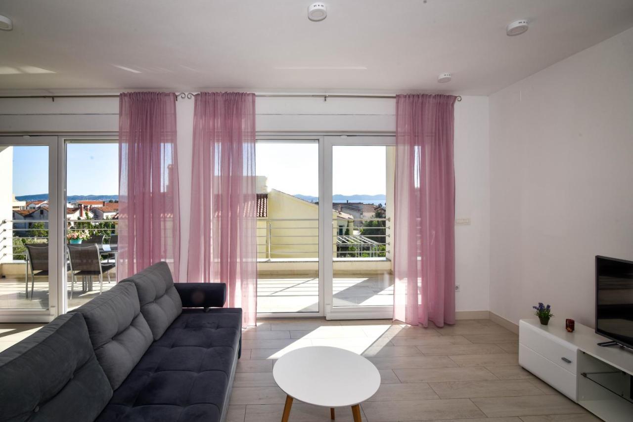 Apartment Deluxe Villa Carlotta 扎达尔 外观 照片