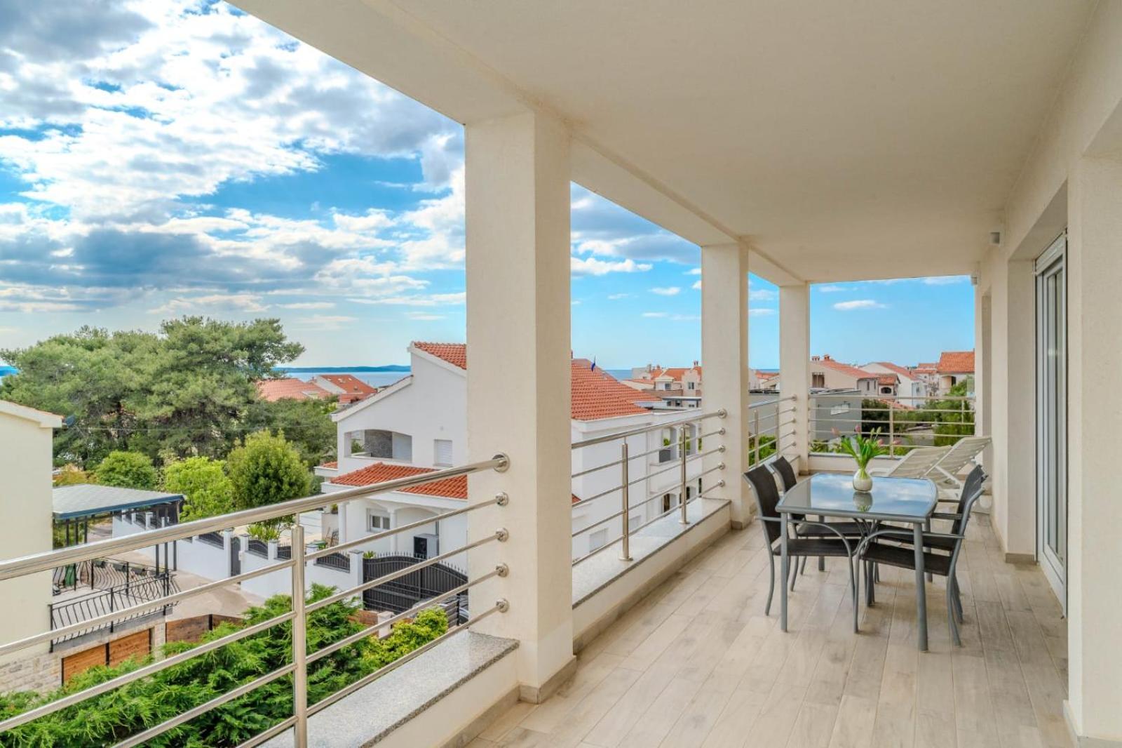 Apartment Deluxe Villa Carlotta 扎达尔 外观 照片