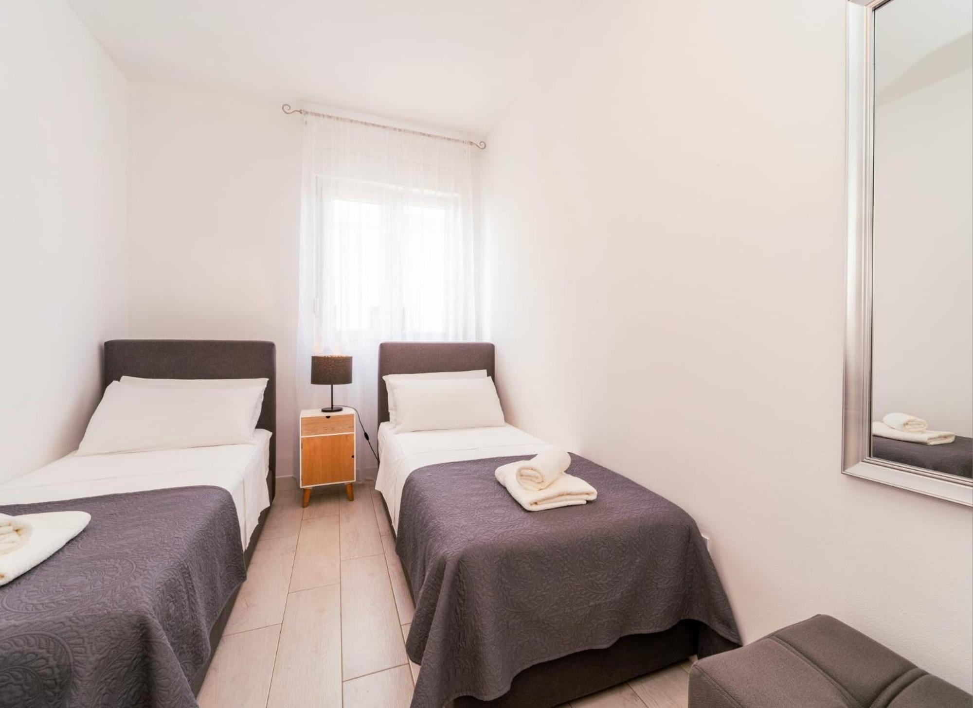 Apartment Deluxe Villa Carlotta 扎达尔 外观 照片