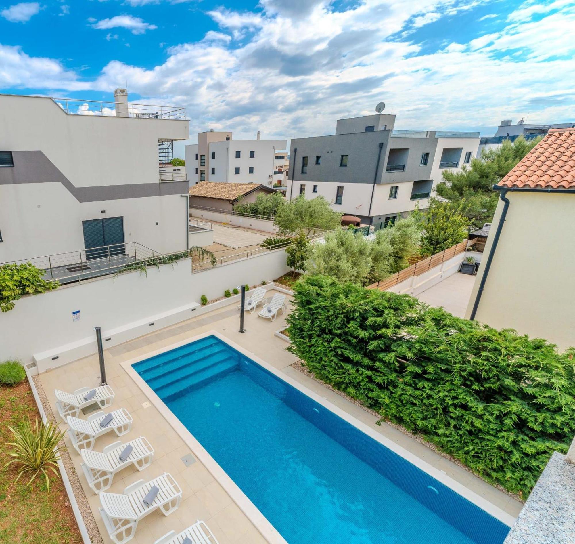 Apartment Deluxe Villa Carlotta 扎达尔 外观 照片